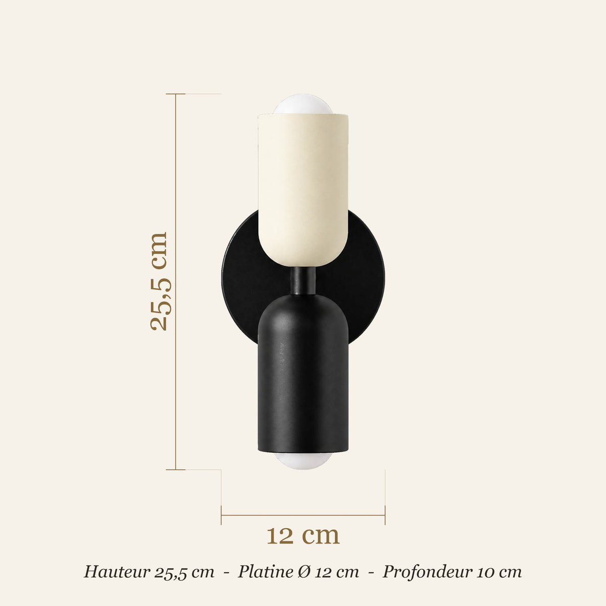 Dimensions de l'applique murale macaron : hauteur 25,5 cm, platine 12 cm