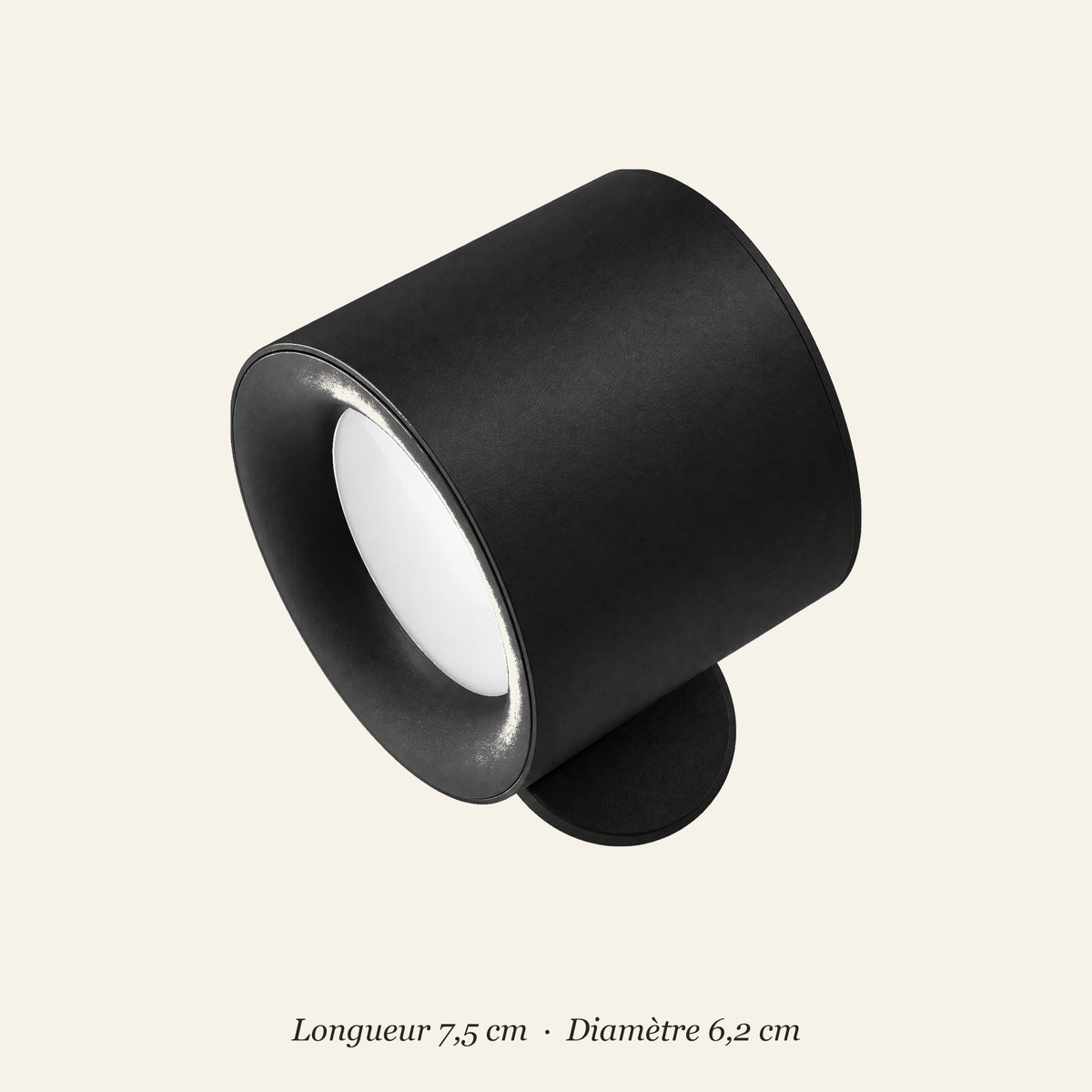 Dimensions de l'applique murale sans fil : longueur 7,5 cm, diamètre 6,2 cm