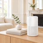 Mini purificateur d'air blanc sur un buffet en chêne dans un salon