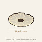 Dimensions du plafonnier LED feuille de lotus : Ø 30 à 72 cm, épaisseur 4 cm, existe en trio 100 × 60 ou 135 × 85 cm